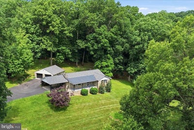 /international/us/4990-flossie-avenue-frederick-md-110108907815/