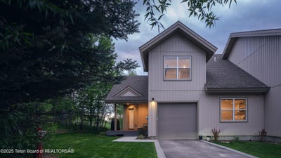 /international/us/112-aspen-meadows-road-driggs-id-110100499915/