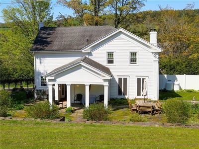 /international/us/702-county-highway-5-otego-ny-110099448068/