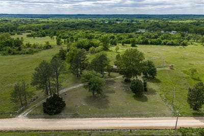 /international/us/103051-n-3810-road-okemah-ok-110107695680/