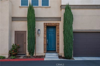/international/us/545-w-foothill-glendora-ca-110120617842/