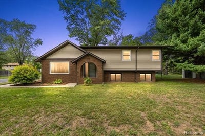 /international/us/7710-richardson-road-west-bloomfield-twp-mi-110120122612/