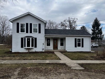 /international/us/5714-market-street-richmond-il-110098587929/
