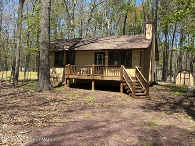/international/us/1065-laurel-hill-road-pocono-lake-pa-110108099971/