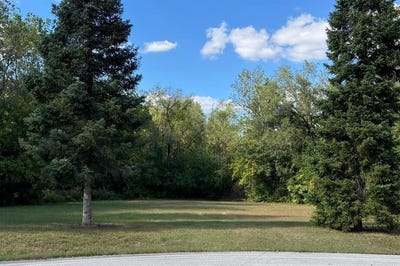 /international/us/rykowski-circle-lot-5-south-beloit-il-110107277914/