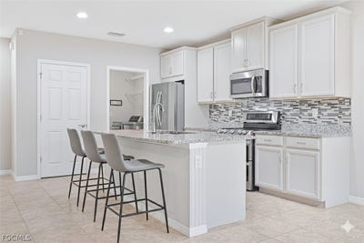 /international/us/4365-dutchess-park-road-fort-myers-fl-110105630097/