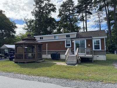 /international/us/35003-crane-ct-horntown-va-110102683226/