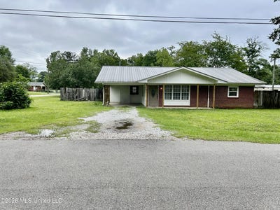 /international/us/601-virgil-street-taylorsville-ms-110107869500/