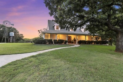 /international/us/10501-county-road-1016-burleson-tx-110101217522/?lang=en