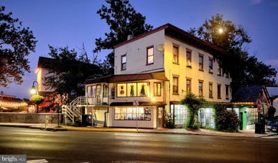 /international/us/76-s-main-street-new-hope-pa-110101402657/