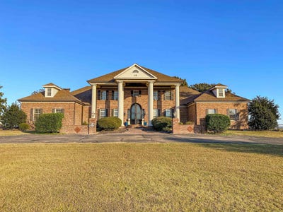 /international/us/6249-highway-44-helena-ar-110108096003/
