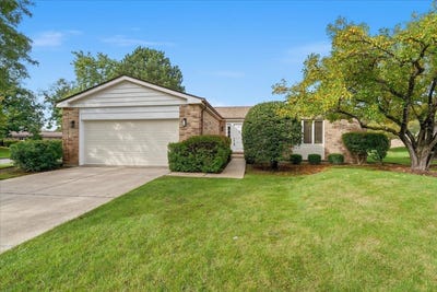 /international/us/4568-lindenwood-lane-northbrook-il-110110365634/