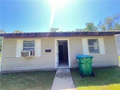 /international/us/112-e-stovall-street-hammond-la-110108130692/