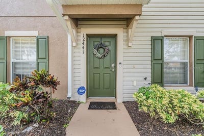 /international/us/12441-foxmoor-peak-drive-riverview-fl-110107686700/