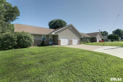 /international/us/1131-1141-kochs-lane-quincy-il-110101117954/