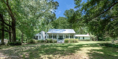 /international/us/14-marshall-road-natchez-ms-110107877344/