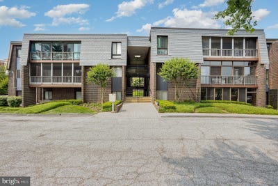 /international/us/27-stonehenge-circle-baltimore-md-110099994344/
