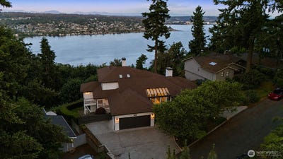 /international/us/7712-89th-place-se-mercer-island-wa-110109032824/