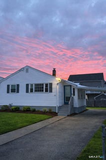 /international/us/945-e-broadway-milford-ct-110106730039/