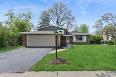 /international/us/22644-lakeshore-drive-richton-park-il-110108410851/