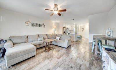 /international/us/17751-panama-city-beach-parkway-panama-city-beach-fl-110108794644/
