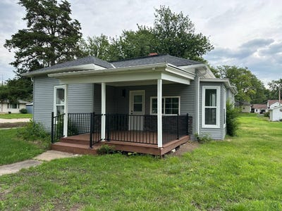 /international/us/240-n-6th-hebron-ne-110108541359/