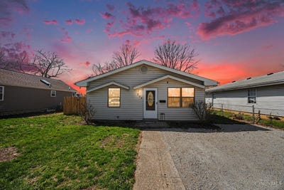 /international/us/203-center-street-trenton-oh-110106733941/