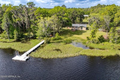 /international/us/16602-ne-124th-avenue-waldo-fl-110100950496/
