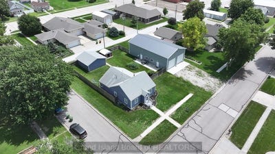 /international/us/247-4th-st-hampton-ne-110107255054/