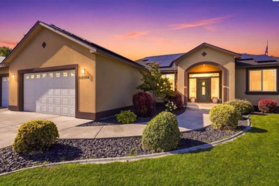 /international/us/210704-e-schuster-rd-kennewick-wa-110108257201/