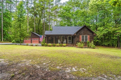 /international/us/707-alexander-drive-aberdeen-nc-110108539600/