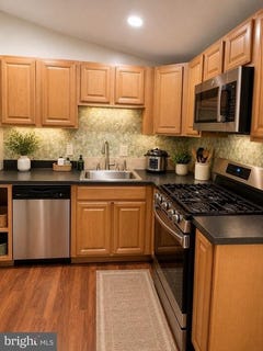 /international/us/18-newport-avenue-new-castle-de-110107553211/