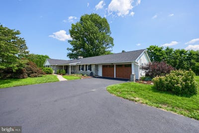 /international/us/8-budview-drive-willow-street-pa-110100945790/