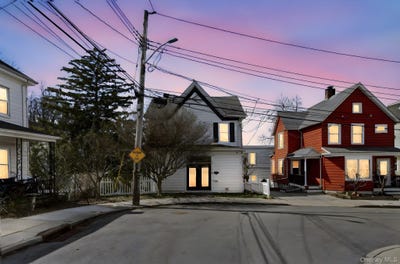 /international/us/23-storm-street-tarrytown-ny-110107898056/