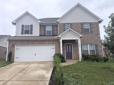 /international/us/4200-textile-lane-huntsville-al-110108506243/