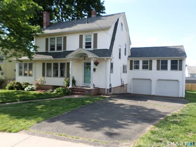 /international/us/241-henry-street-manchester-ct-110108393653/