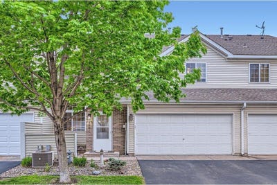 /international/us/8861-spring-lane-woodbury-mn-110099691911/