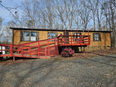 /international/us/413-plum-branch-road-lynchburg-va-110106945975/