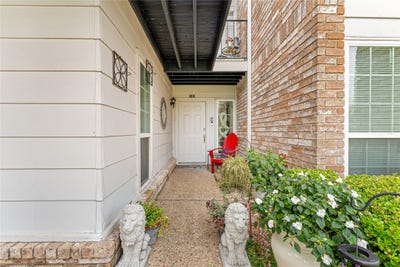 /international/us/2907-lake-shore-waco-tx-110107684160/