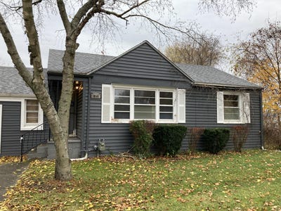 /international/us/18646-old-homestead-drive-harper-woods-mi-110097786058/?lang=en