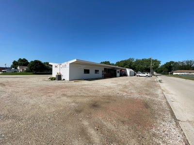 /international/us/604-s-4th-street-pender-ne-110086669403/