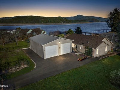/international/us/955-se-river-view-lane-waldport-or-110105066693/