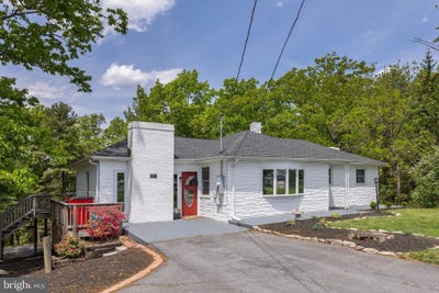 /international/us/357-hunting-ridge-road-winchester-va-110107874480/