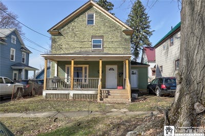 /international/us/104-isabella-avenue-jamestown-ny-110098182648/