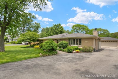 /international/us/526-72nd-street-darien-il-110108202103/