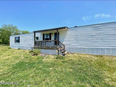 /international/us/3992-joe-brown-highway-n-whiteville-nc-110098249312/