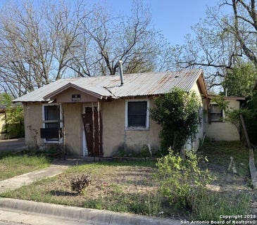 /international/us/1503-12th-hondo-tx-110098496538/