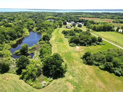 /international/us/1408-main-road-jamesport-ny-110096102107/