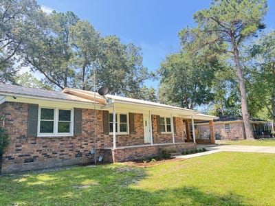 /international/us/449-estates-drive-walterboro-sc-110100468579/