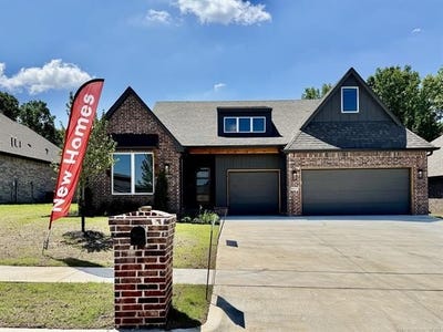 /international/us/807-e-jacksonville-street-broken-arrow-ok-110094132544/